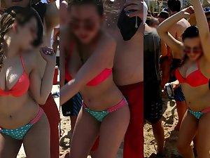 Big boobs shake when she dances in bikini Picture 8