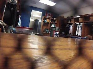 Long spy video inside female locker room Picture 6