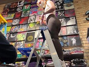Muscular ass of a hot redhead store clerk Picture 4