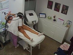 Spying on sensitive pussy during hair removal treatment Picture 4