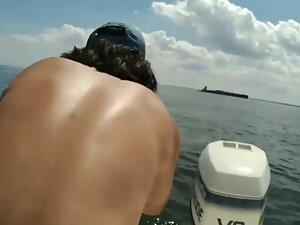 Nipple slip right after swimming Picture 6