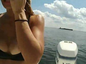 Nipple slip right after swimming Picture 8