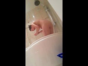 Hidden cam caught naked curvy girl in shower Picture 2