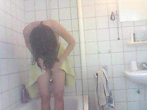 Gentle girl caught while she showered Picture 8
