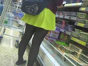 Sweet butt in pantyhose Picture 2