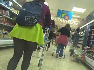 Sweet butt in pantyhose Picture 3