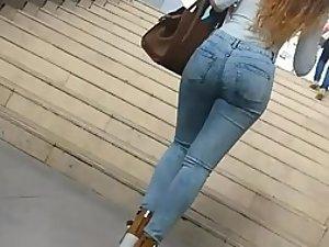 Provocative chick in platform shoes