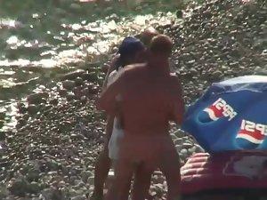Nudists spied on the beach Picture 7
