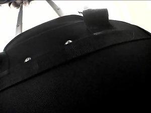 Voyeur was on standby to see upskirt Picture 5