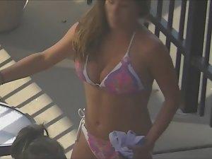 Sexy neighbor relaxes by swimming pool Picture 8