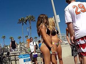 Two superb tanned teens in similar bikinis Picture 6