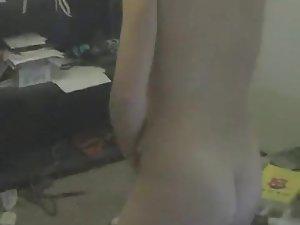 Peeping on an adorable teen girl Picture 7