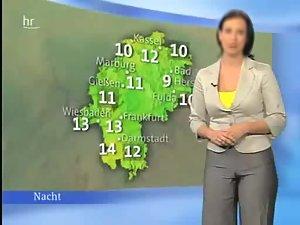 Weather girl got a nice cameltoe Picture 6