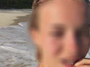 Young model shows everything on the beach Picture 7