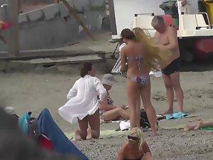 Counting young bubbly butts Picture 3