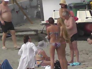 Counting young bubbly butts Picture 5