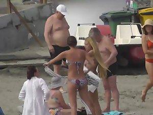 Counting young bubbly butts Picture 6