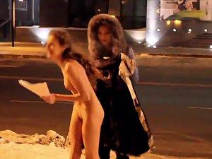 Public nudity on the street in cold weather Picture 6