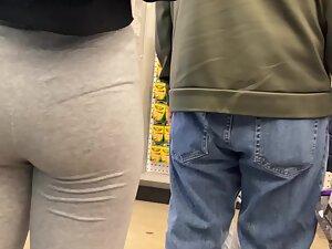 Thong outline visible on sweet ass in grey leggings Picture 3