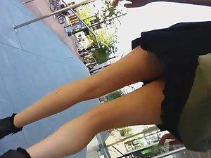 Creepshot of teenage cutie's upskirt Picture 1
