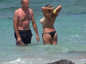 Woman with gigantic boobs spotted in the water