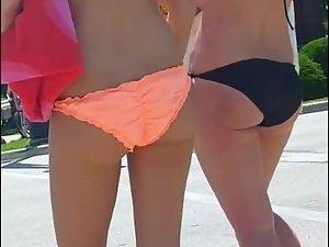 Following two adorable young butts Picture 8