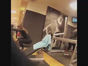 Fit girl's workout is secretly filmed Picture 3