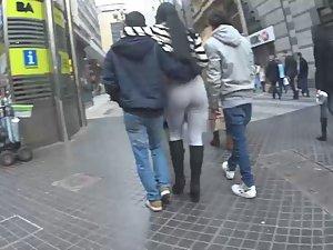 Lucky fella got an exquisite girlfriend Picture 3