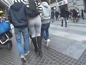 Lucky fella got an exquisite girlfriend Picture 5