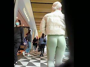 Watching her incredible ass in leggings when she walks Picture 8