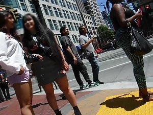 Hot asian with sexy strong legs Picture 3