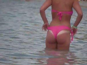 She accidentally showed ass tan line