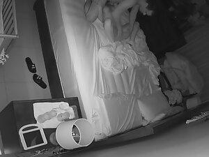 Sex caught with hidden camera's night vision in bedroom Picture 4