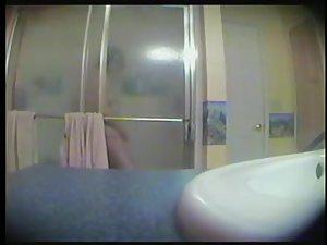 Wife's booty spied via a hidden camera Picture 3
