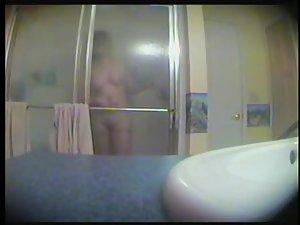 Wife's booty spied via a hidden camera Picture 6
