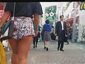 Japanese rich woman in shorts that show her ass cheeks Picture 5