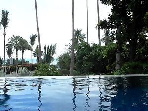 High class girl makes naked selfie in luxurious villa Picture 1