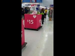 Security takes naked woman out of big store Picture 5