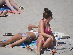 Extraordinary big boobs in pink bikini Picture 4
