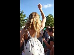 Big tits shaking to the rhythm of techno music Picture 5