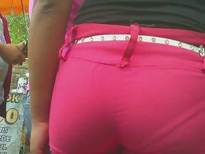 Attention whore in tight pink pants Picture 5