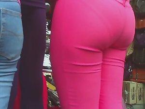 Attention whore in tight pink pants Picture 7