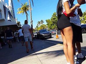 Stunning asses of girls passing flyers on street Picture 3