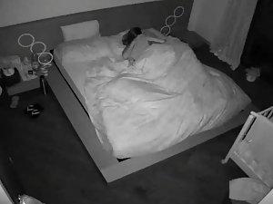 Sex voyeur video of parents in bedroom Picture 1
