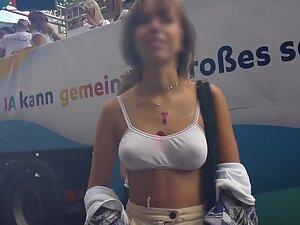 Perky tits are shaking when party girl dances Picture 1