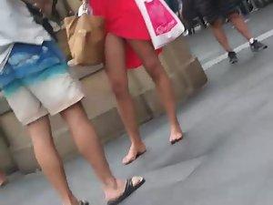 Barefooted girl and some upskirts Picture 3
