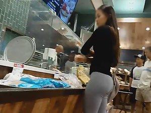 Unbelievably petite and sexy asian girl Picture 1