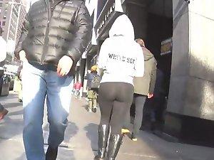 Safe to conclude she is fuck worthy Picture 1