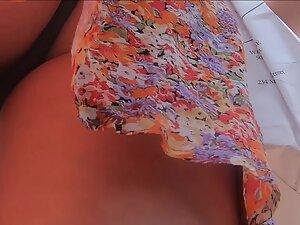 Slow examination of pretty girl's upskirt Picture 3