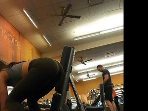 Jealousy directed at super hot fitness girl Picture 1